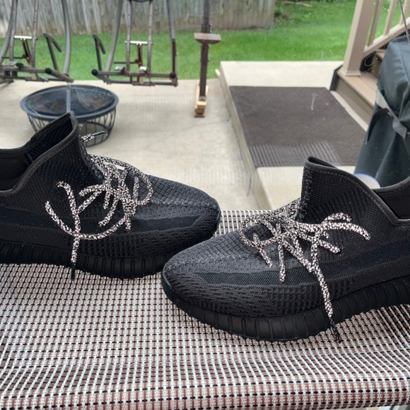 Yeezy Black Non-reflective Size 11US ( Wore them a couple times) main image 9